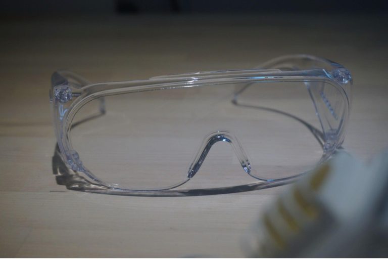 Post-cataract Glasses